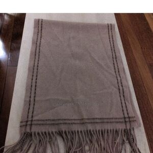 Salvatore Ferragamo Wool? Cashmere? Fringed Scarf READ